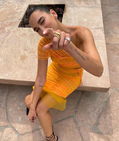 Dua Lipa