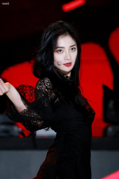 周洁琼_Pinky琵琶站