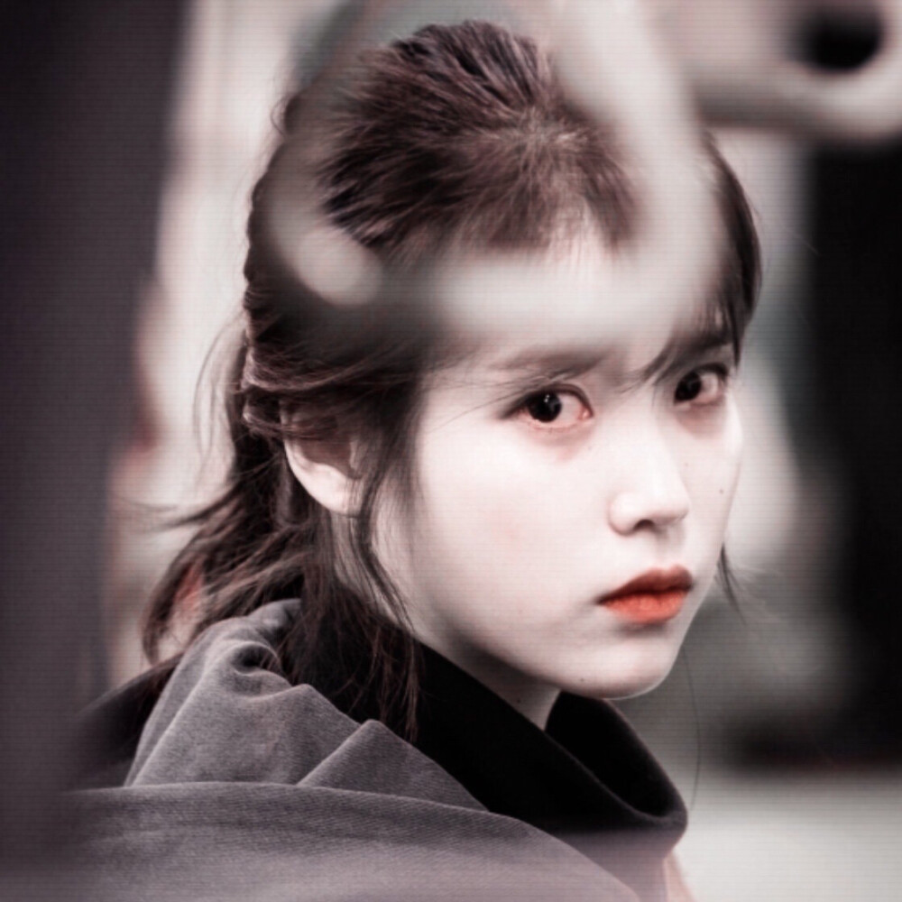 
·一个人的兵荒马乱
