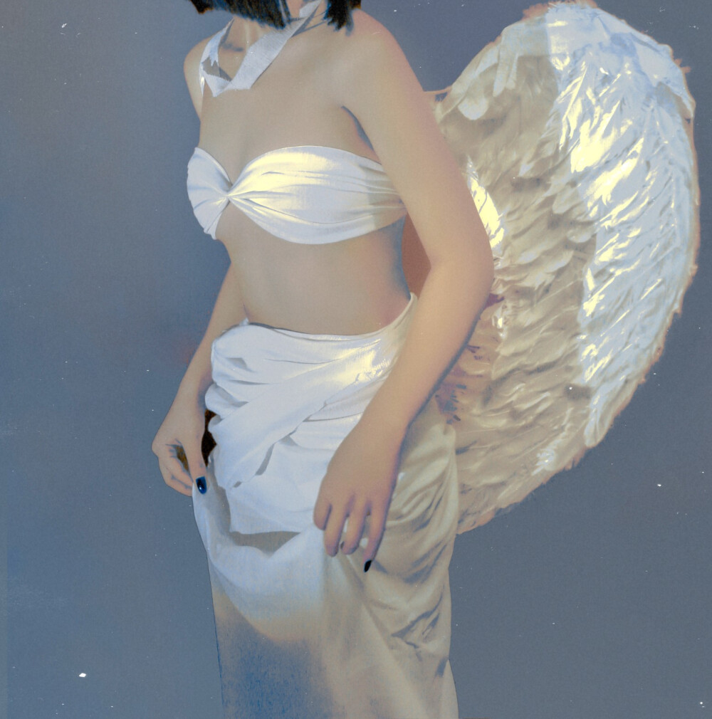 女头°｜背景图°｜壁纸°｜女神壁纸
摄影：人类观察机《Angel》