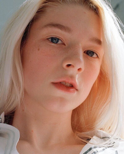 欧美 女头ଘ(੭ˊ꒳​ˋ)੭✧