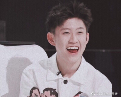 七哥是坠帅的！！！