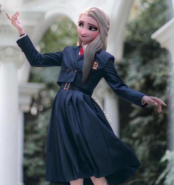 迪士尼公主 艾莎女王换装后