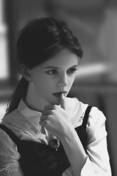 伊莫金·莫里斯·克拉克