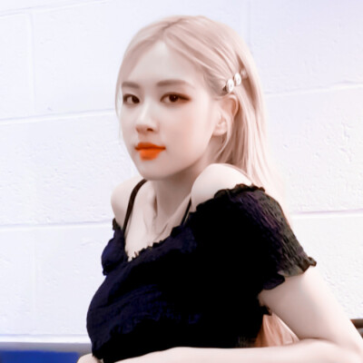 ▪°°rosé朴彩英