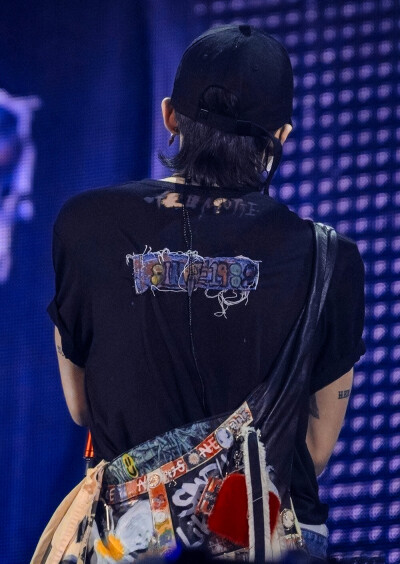 权志龙
二传注明村上岐泽