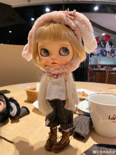 小布，Blythe