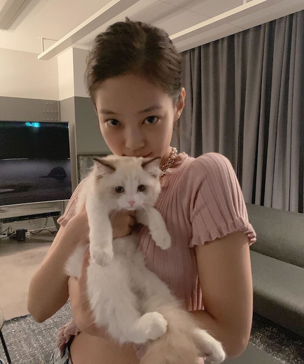 blackpink 金智妮 jennie