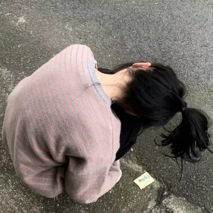 我越安静 越平和 越淡定 越忍耐 越无所谓 眼里深藏的汹涌就越沸腾