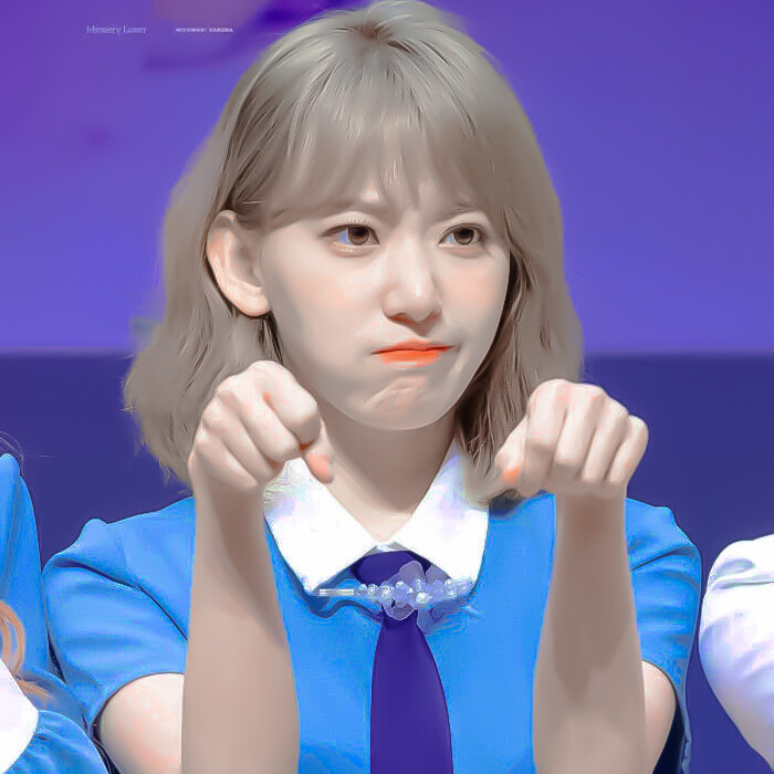 宫脇咲良
39MysteryLover
