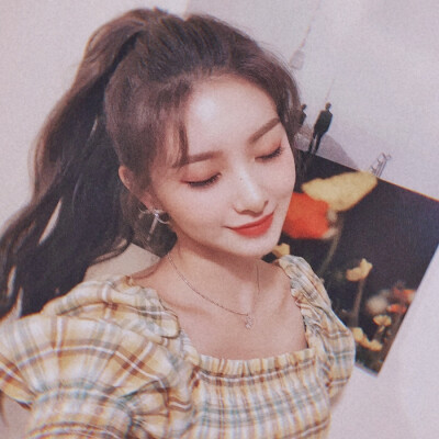 王怡人/女生头像