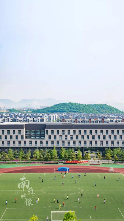 南京大学