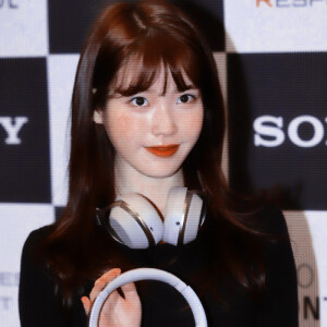       ☞
           /兰色/耳机/少女时代/毕业