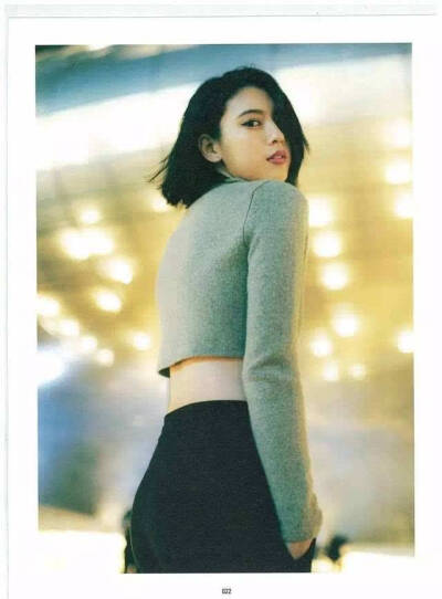 三吉彩花