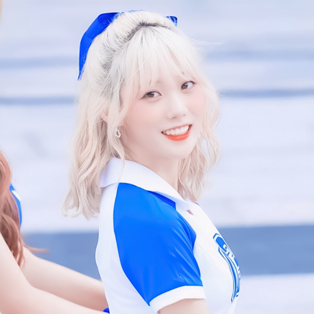 ·李LUDA