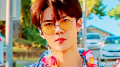 吴世勋 Sehun
“不要以為我的女人長得很好看就能夠任性看……”
✓抱图者发抖音写小说弄橙光请告知出处
→By玖生一世