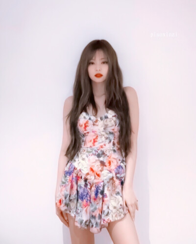 Jennie Kim
花仙子