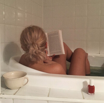 ♥ 阅读者 • books