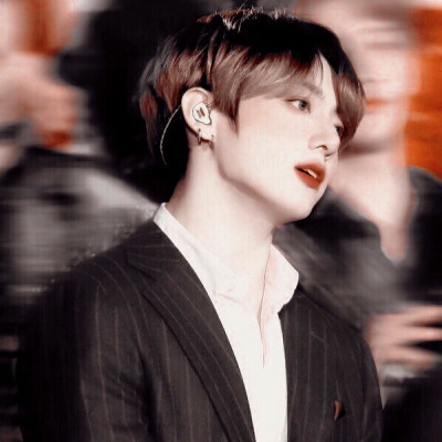 
「ʟᴏᴠᴇ ᴍᴀᴢᴇ」
@helianthusjk97
