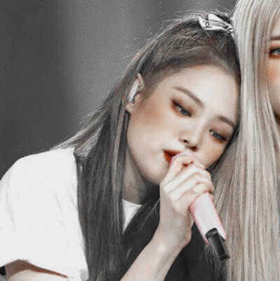 ： あの年私たちが一緒に歌った幼年歌謡
Jennie & Rosé / 奇软小姐
firstlove_rose