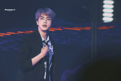 防弹少年团 BTS
金硕珍 Jin
©Precious130613