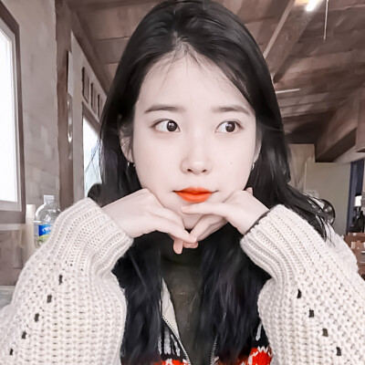 
● IU
