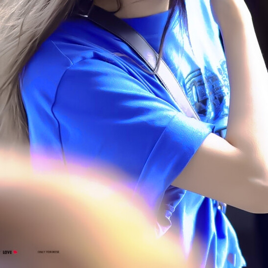 
ROSÉ ▸BLUE
@江秦