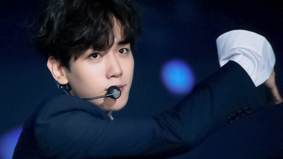 「橙光素材」边伯贤
使用看专辑简介