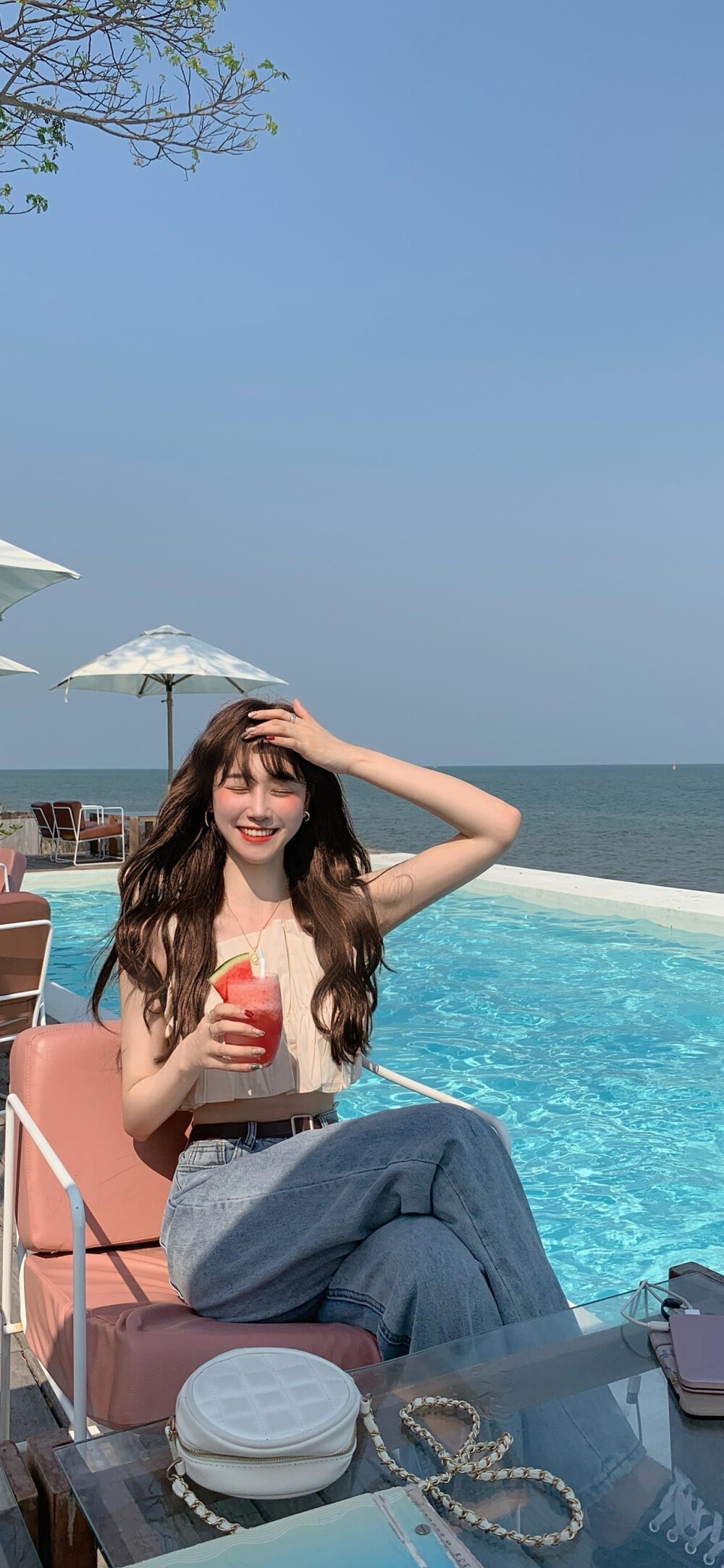 壁纸♡ 自截by FeelingNice 