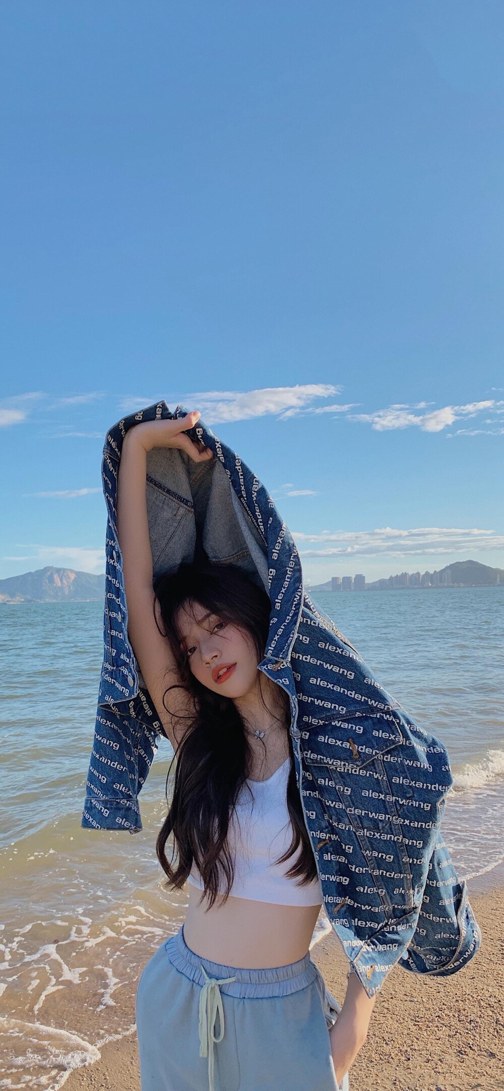 壁纸♡ 自截by FeelingNice 