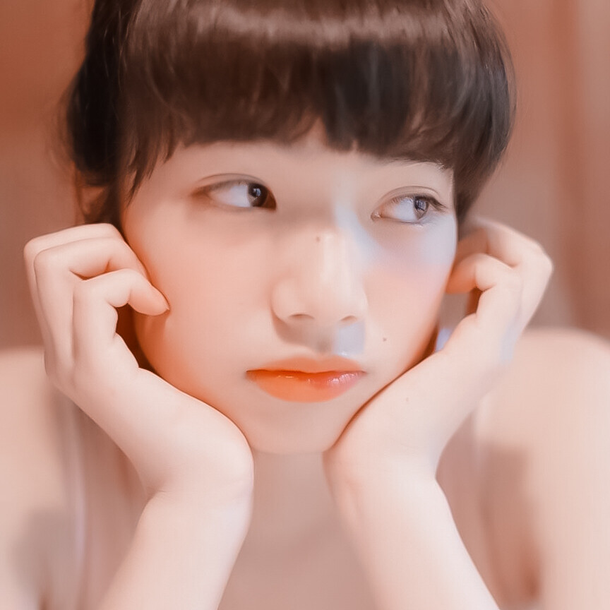 尹颂·小松菜奈