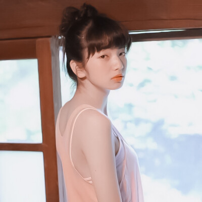 尹颂·小松菜奈