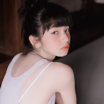 尹颂·小松菜奈