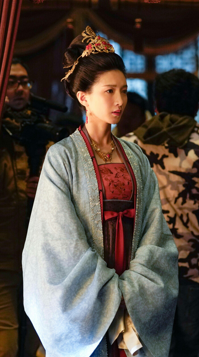 孤城闭