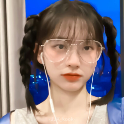 ?JJK_kook
女生頭像
可愛 仙氣