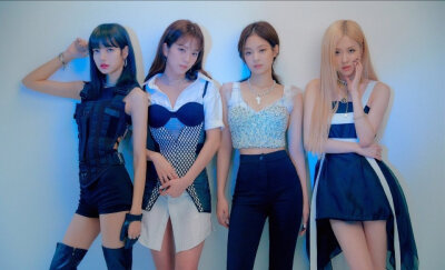 BLACKPINK的全员壁纸
