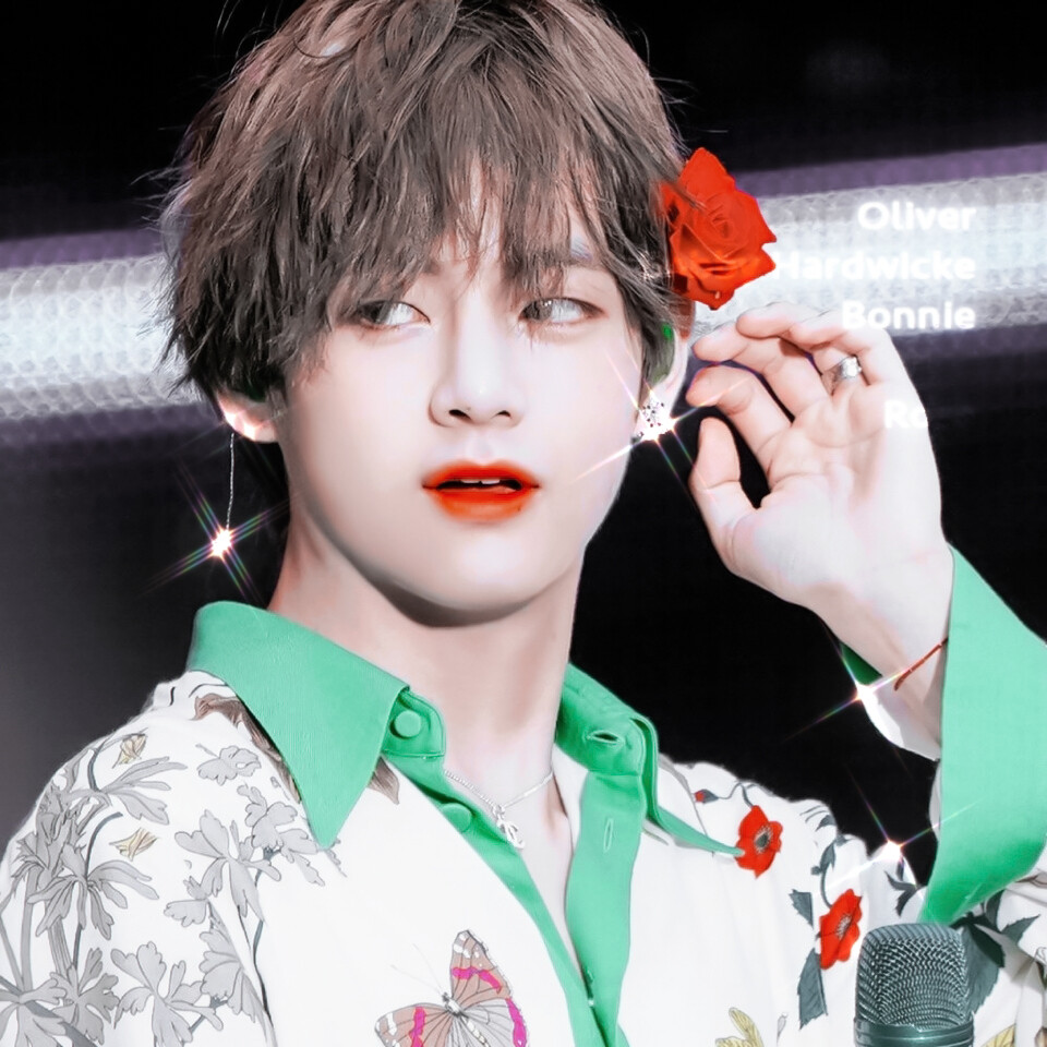 "来见证我们坚贞不渝的爱情吧" //金泰亨头像 二传注明:朴夏贤