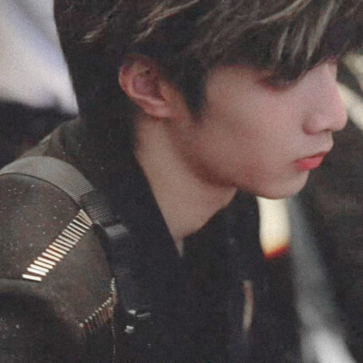 刘耀文头像
dt:叶以笙