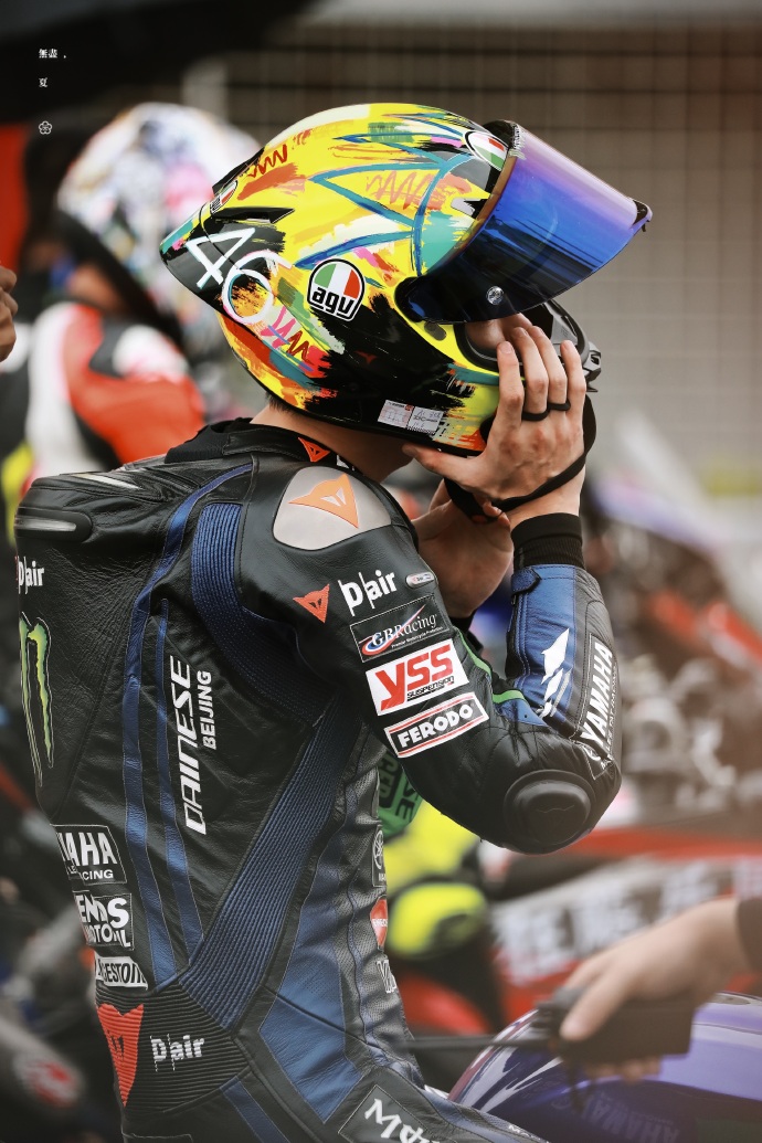 85号车手王一博图源wb无尽夏