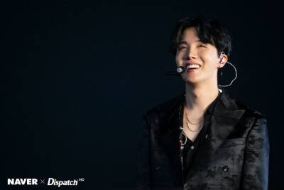 郑号锡 Jhope
BTS 防弹少年团