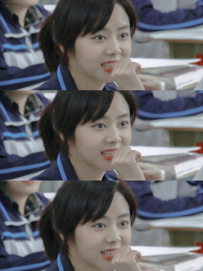 谭松韵。
cr：沐鸭鸭_