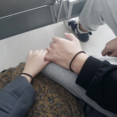 我们之间没有距离 不论是暴雨还是1163公里 