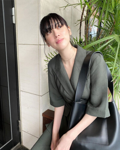 三吉彩花