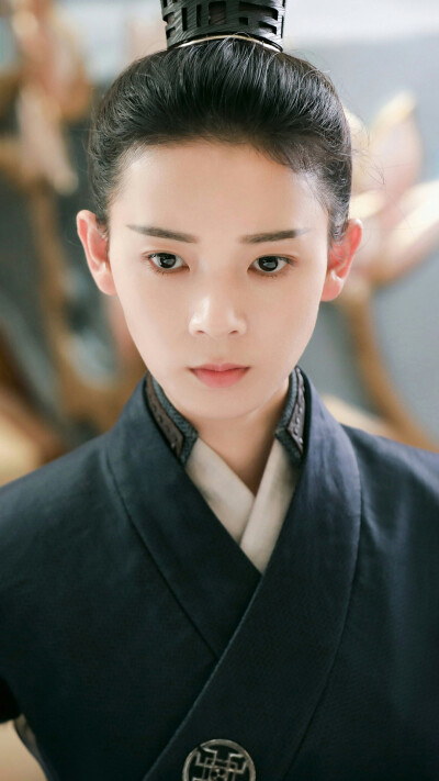 少女大人-苏瓷-陈瑶饰