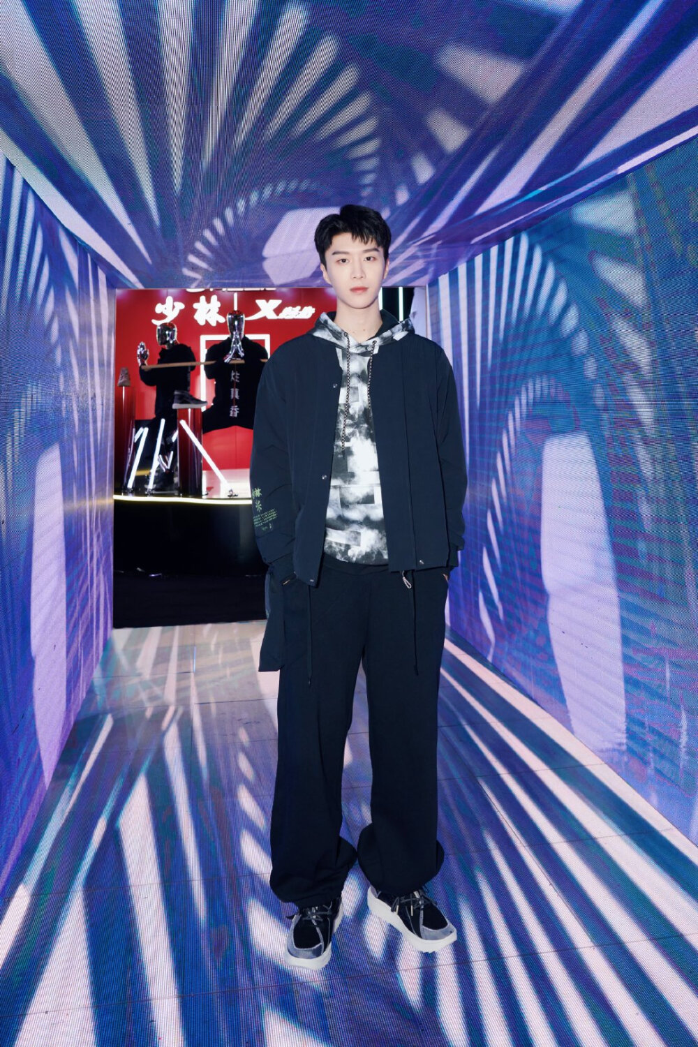 范丞丞 特步代言