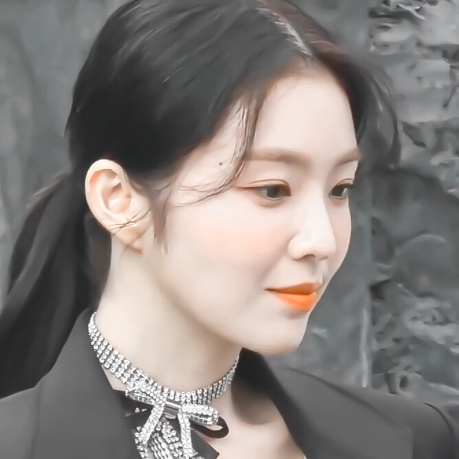 ▪️裴珠泫
原截林稚