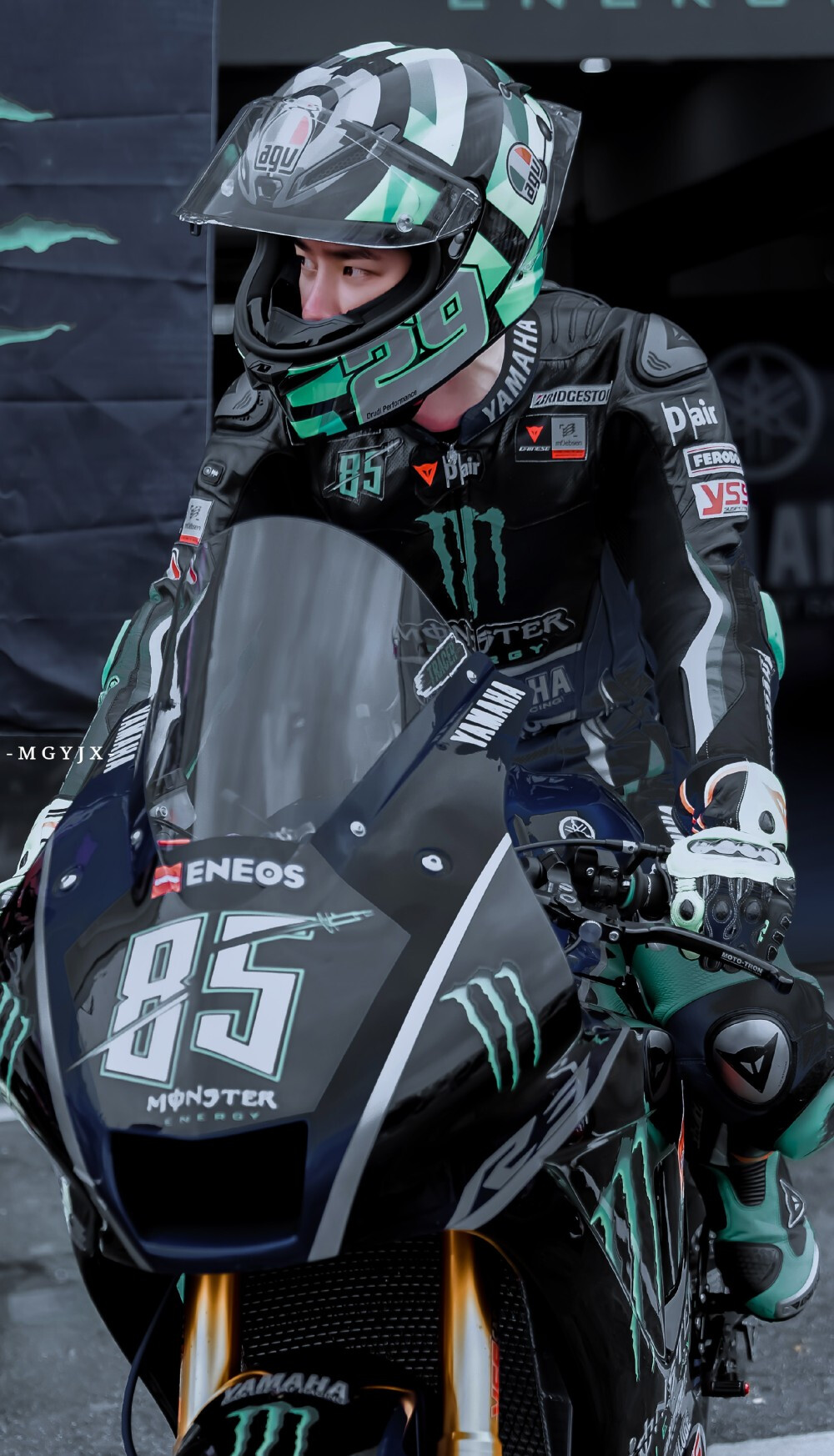 62 王一博 × 85号.0803 见logo - 堆糖,美图壁纸兴趣社区