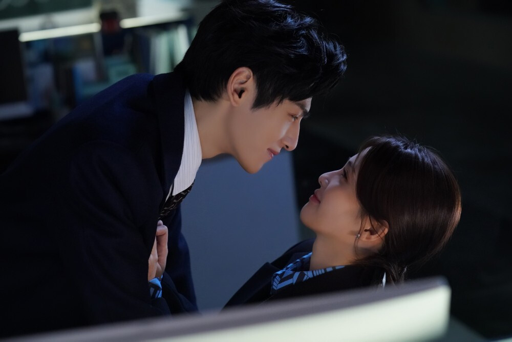 半是蜜糖半是伤/袁味糖江/白鹿罗云熙