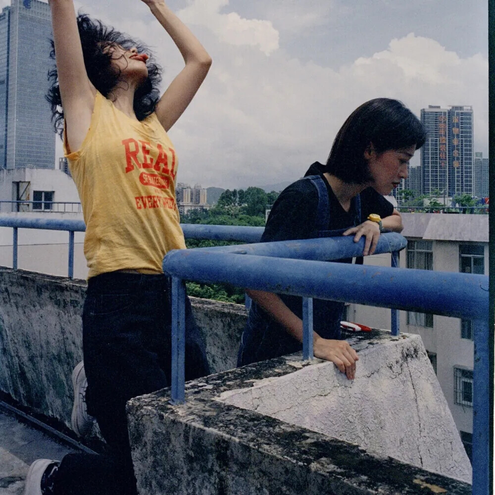 “我听见你在夜里哭泣