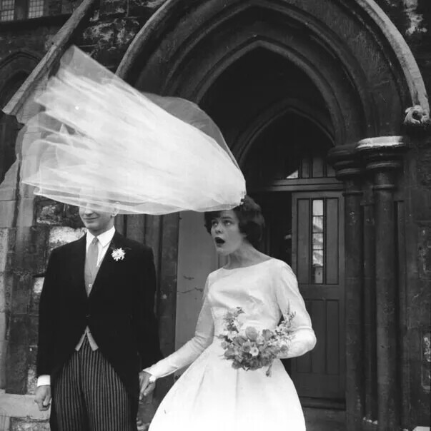 “我听见你在夜里哭泣